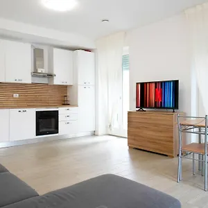  Appartement Casa Ideale Tim Appartmanti Moderni Vicina Al Centro